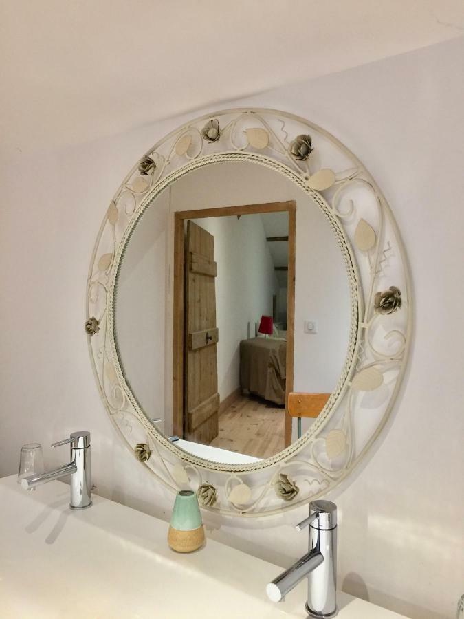 Magnificent Renovated Farmhouse - 10 Min A7 - Διαμέρισμα Anneyron Εξωτερικό φωτογραφία